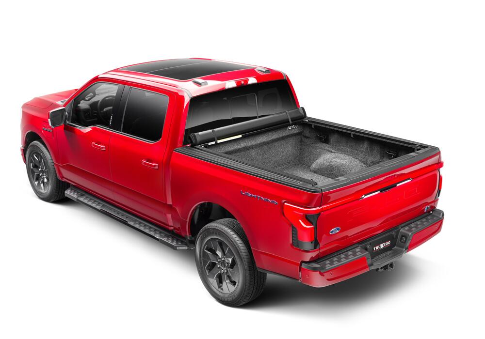 Lo Pro Tonneau Cover Black 2015-2027 Ford F-150 5 Foot 7 Inch Bed (Includes Lightning) Truxedo