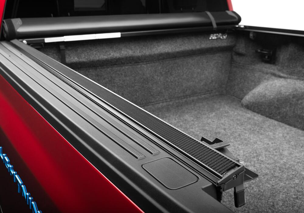 Lo Pro Tonneau Cover Black 2015-2027 Ford F-150 5 Foot 7 Inch Bed (Includes Lightning) Truxedo