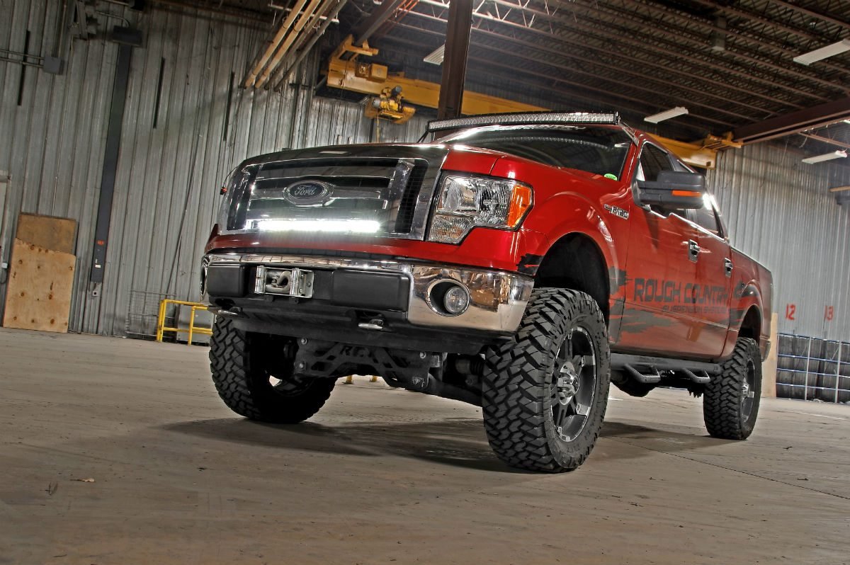6 Inch Lift Kit Vertex/V2 Ford F-150 4WD (2009-2010) Rough Country