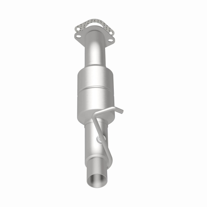 MagnaFlow Direct Fit Catalytic Converter 05 Silverado 2500HD 6.0L