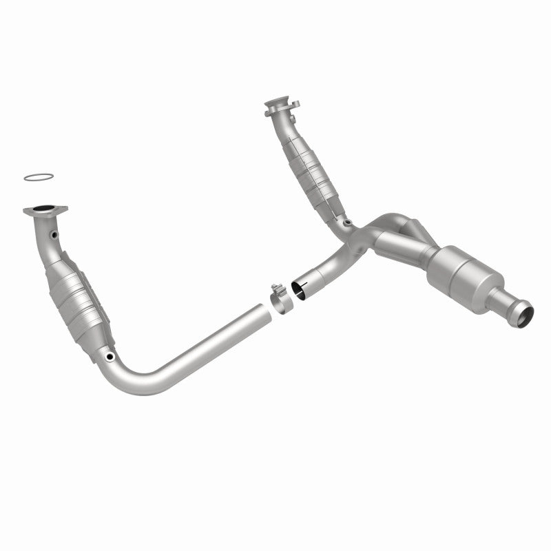 MagnaFlow Direct Fit Catalytic Converter 10-13 GMC Sierra 1500 V6 4.3L