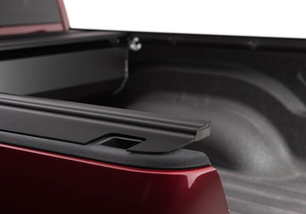 RetraxONE MX Retractable Tonneau Cover Matte One Piece Polycarbonate Finish 2019-2026 (New Body Style) Ram 1500 6' 4 inch Bed without RamBox without Mutifunction Tailgate without Stake Pockets
