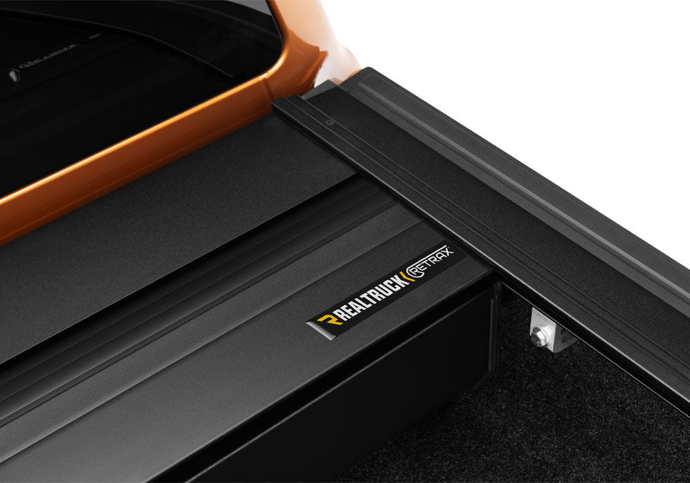 RetraxOne MX Retractable Tonneau Cover Matte One Piece Polycarbonate Finish 2019-2023 Ford Ranger 6' Bed without Stake Pockets