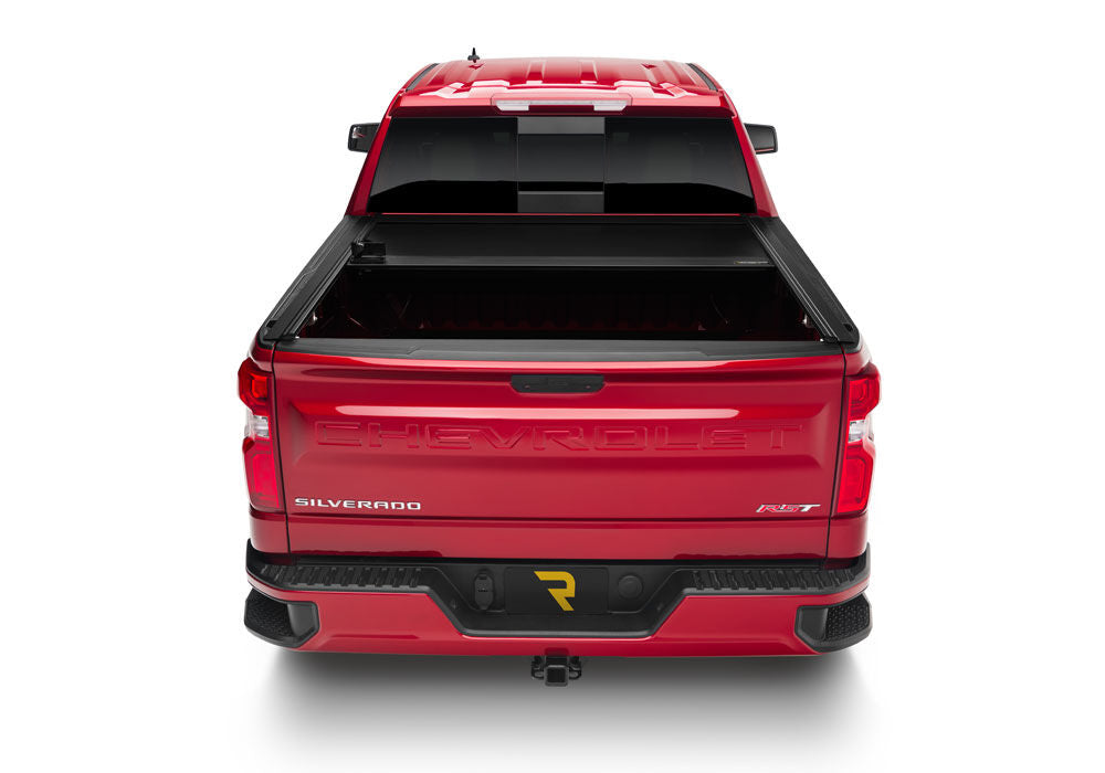 RetraxOne MX Retractable Tonneau Cover Matte One Piece Polycarbonate Finish 2019-2026 GMC Sierra (with CarbonPro Bed) 5' 9 inch Bed without Stake Pockets Standard Rails