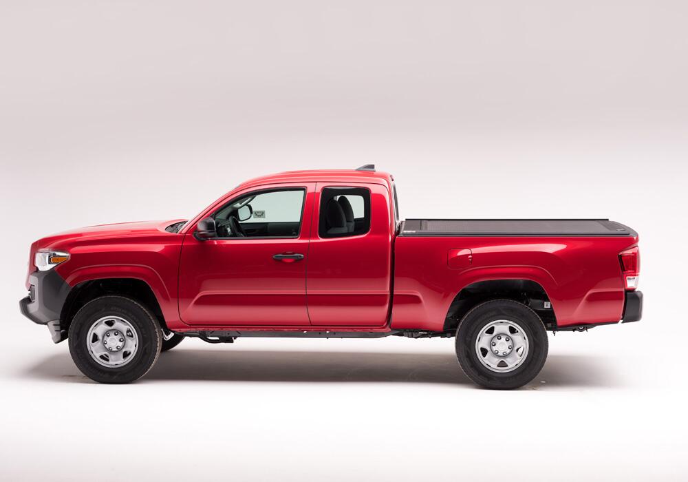 RetraxOne MX Retractable Tonneau Cover Matte One Piece Polycarbonate Finish 2022-2026 Toyota Tundra Regular/Double Cab 6' 7 inch Bed without Deck Rail System without Stake Pockets