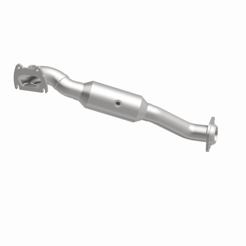 MagnaFlow Direct Fit Catalytic Converter 15-19 Ram 1500 3.6L OEM Grade Fed/EPA Compliant Manifold