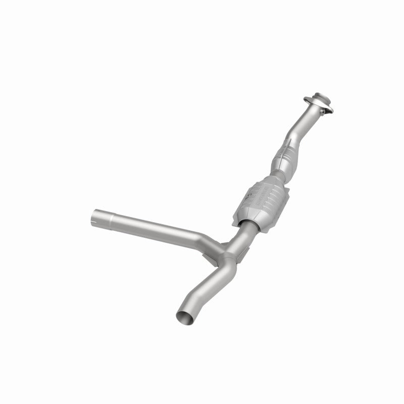 MagnaFlow Direct Fit Catalytic Converter 00-01 Ford F-150 4.6L 2wd
