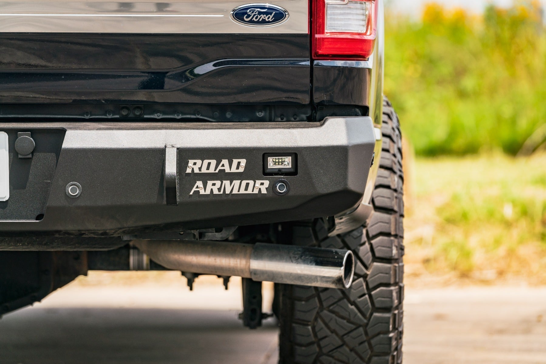 Stealth Rear Non-Winch Bumper - Texture Black 2021-2023 Ford F-150