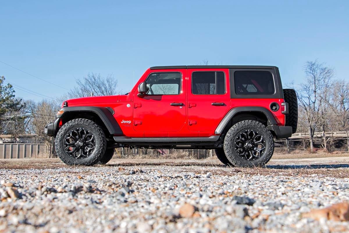 2.5 Inch Lift Kit Spacers Jeep Wrangler JL (18-23)/Wrangler Unlimited (18-23) Rough Country