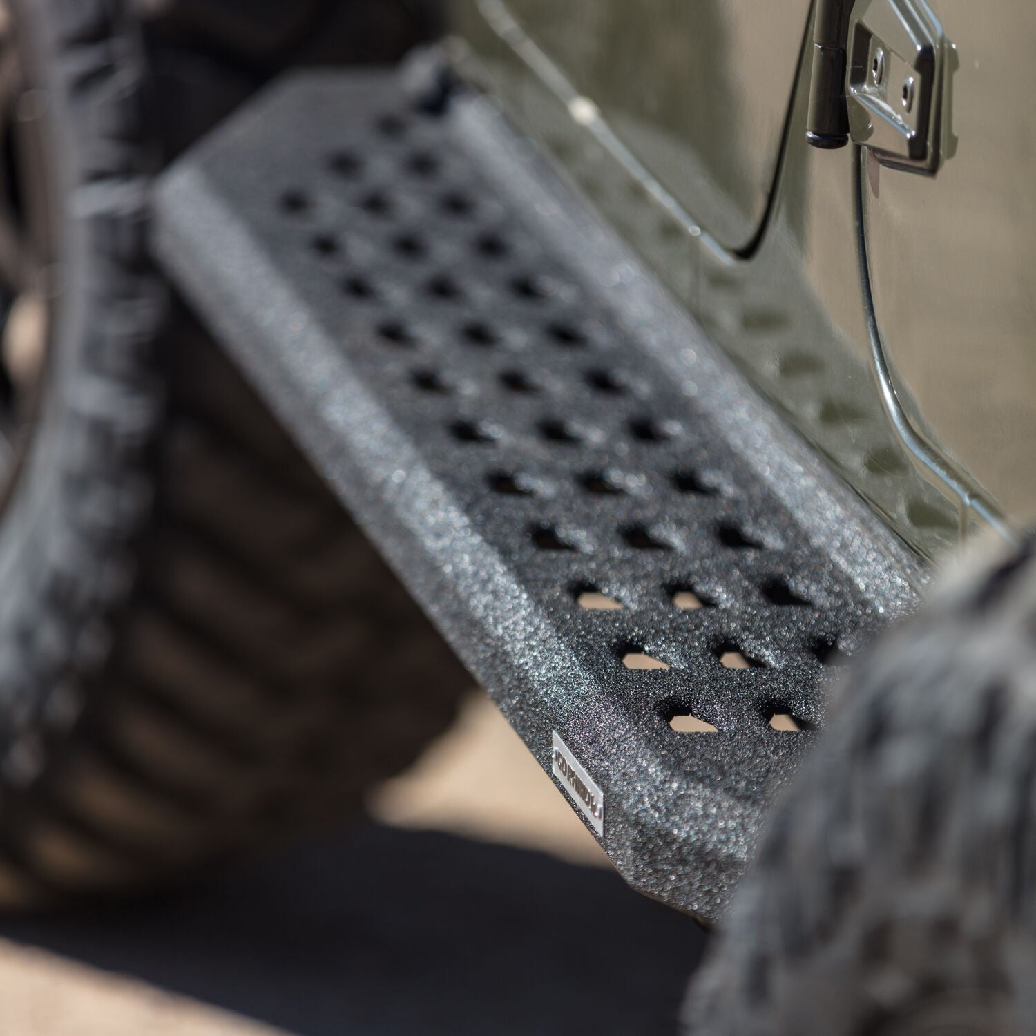RB20 Running Boards With Mounting Brackets Protective Bedliner Coating 2015-2019 Silverado/Sierra 2500 HD Go Rhino