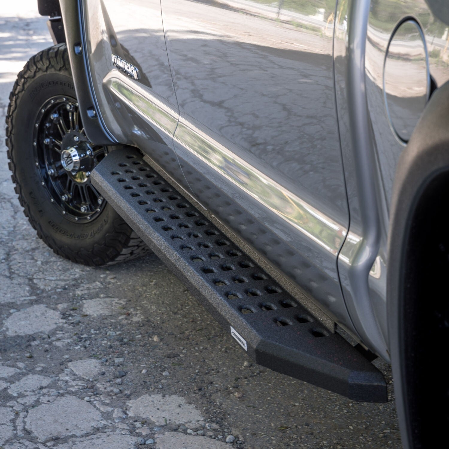 RB20 Running Boards 80 Inch With Mounting Brackets Protective Bedliner Coating 2004-2014 Ford F-150 Go Rhino