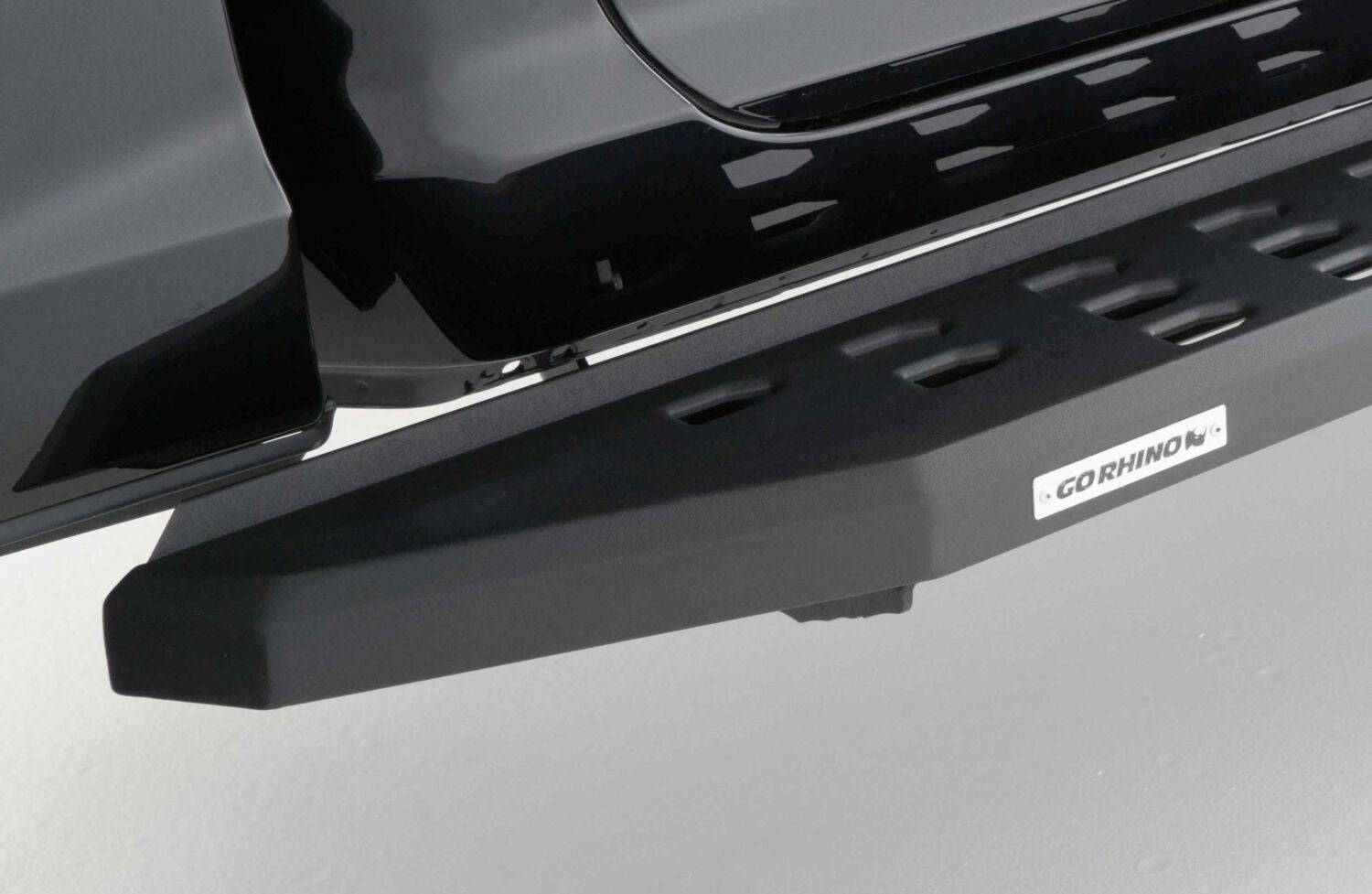 RB20 Running Boards With Mounting Brackets Textured Black 2015-2018 Ram 1500 Go Rhino