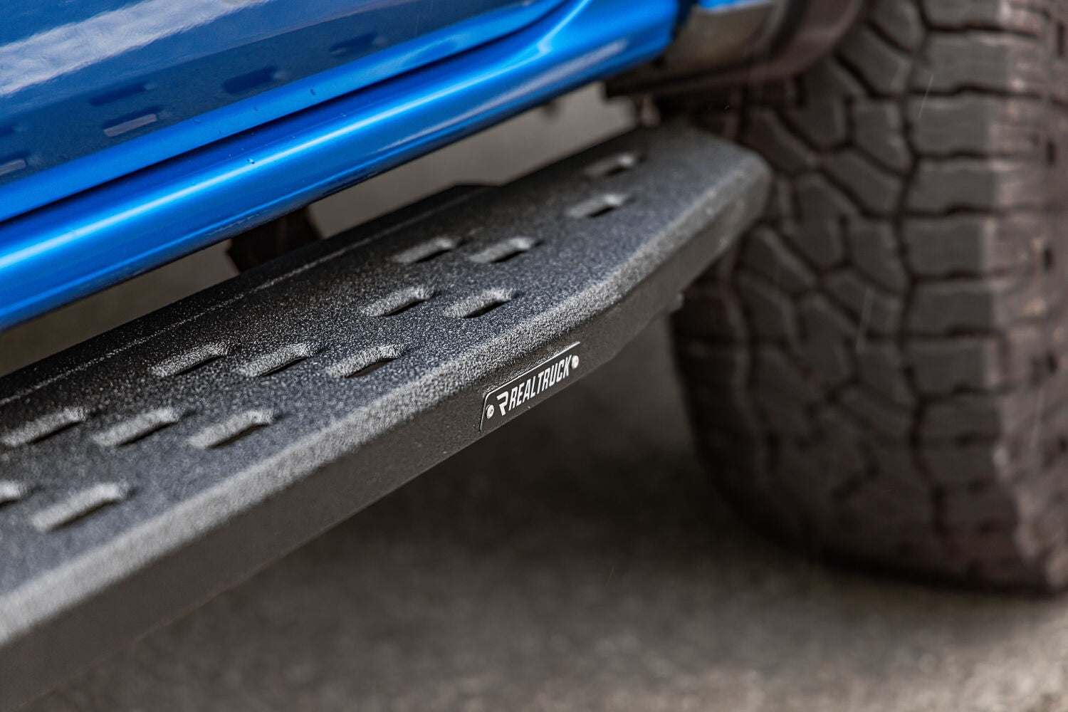RB30 Running Boards with Mounting Bracket Kit Protective Bedliner Coating 2019-2026 Ford Ranger Go Rhino
