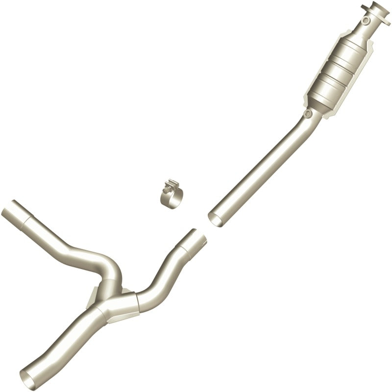 MagnaFlow Direct Fit Catalytic Converter 04-05 Dodge RAM 1500 Pickup 3.7L (Inc 4WD 4.7L) P/S