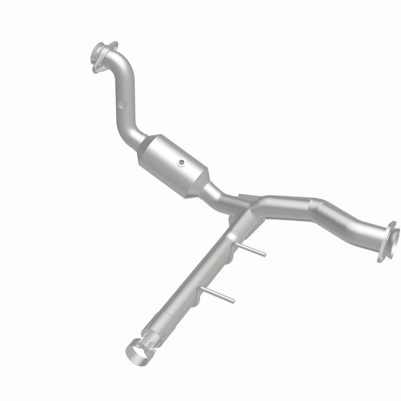 MagnaFlow Direct Fit Catalytic Converter 15-17 Ford F150 V6 2.7L OEM Underbody
