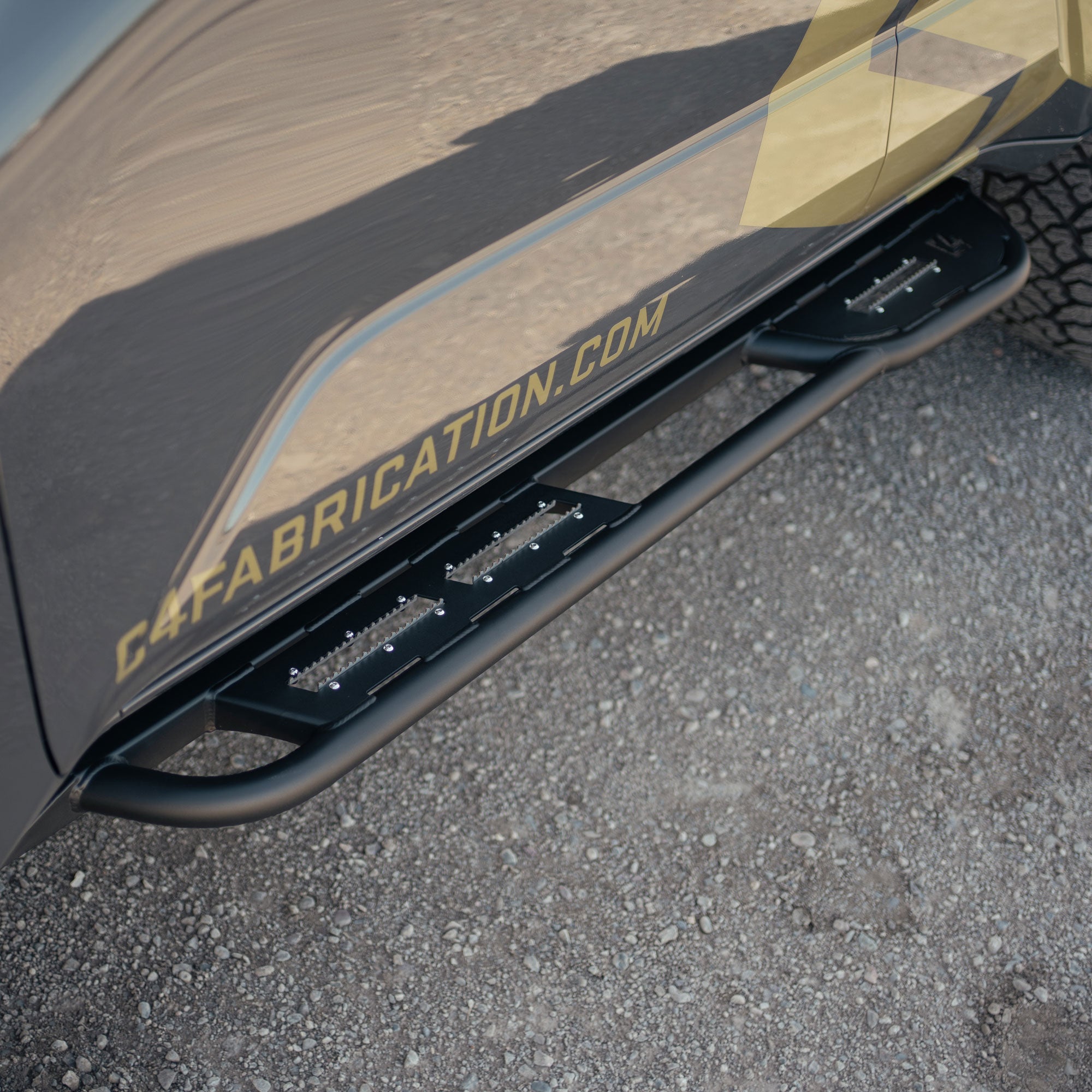 2025+ Toyota 4Runner Rock Slider Steps
