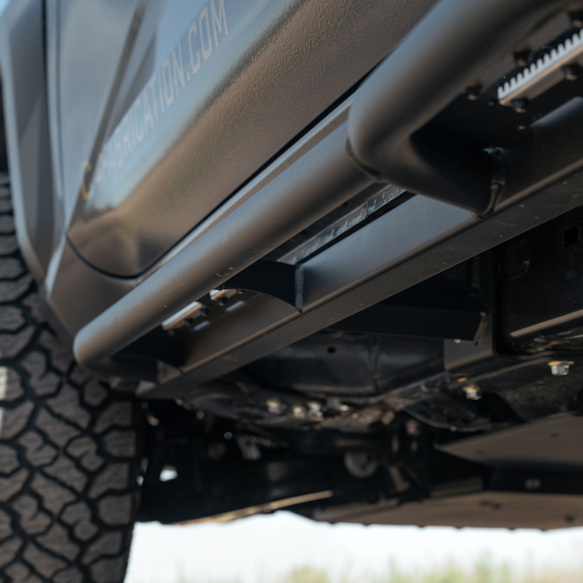 2025+ Toyota 4Runner Rock Slider Steps