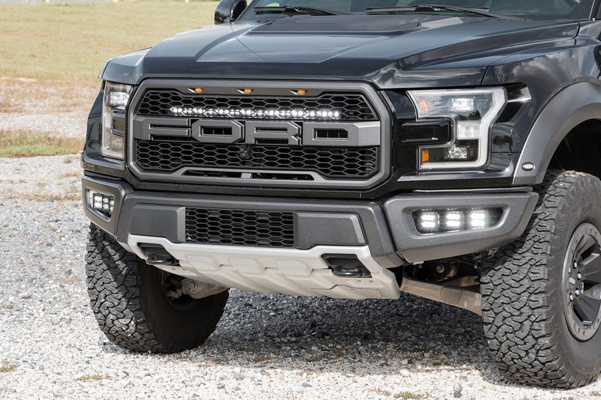 LED Light Kit Grille Mount 30 Inch Black Single Row White DRL Ford Raptor (17-20) Rough Country