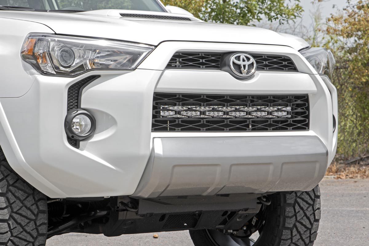 LED Light Kit Bumper Mount 30 Inch Black Dual Row White DRL Toyota 4Runner (14-20) Rough Country