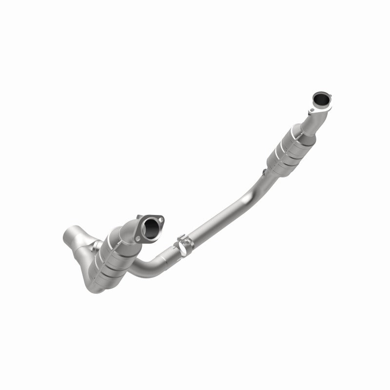 MagnaFlow Direct Fit Catalytic Converter 2006 Dodge RAM 1500 Pickup 5.7L Solid Front Axle