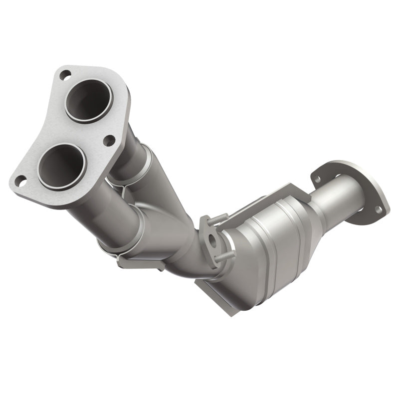 MagnaFlow Direct Fit Catalytic Converter 01-04 Toyota Tacoma 2.7L