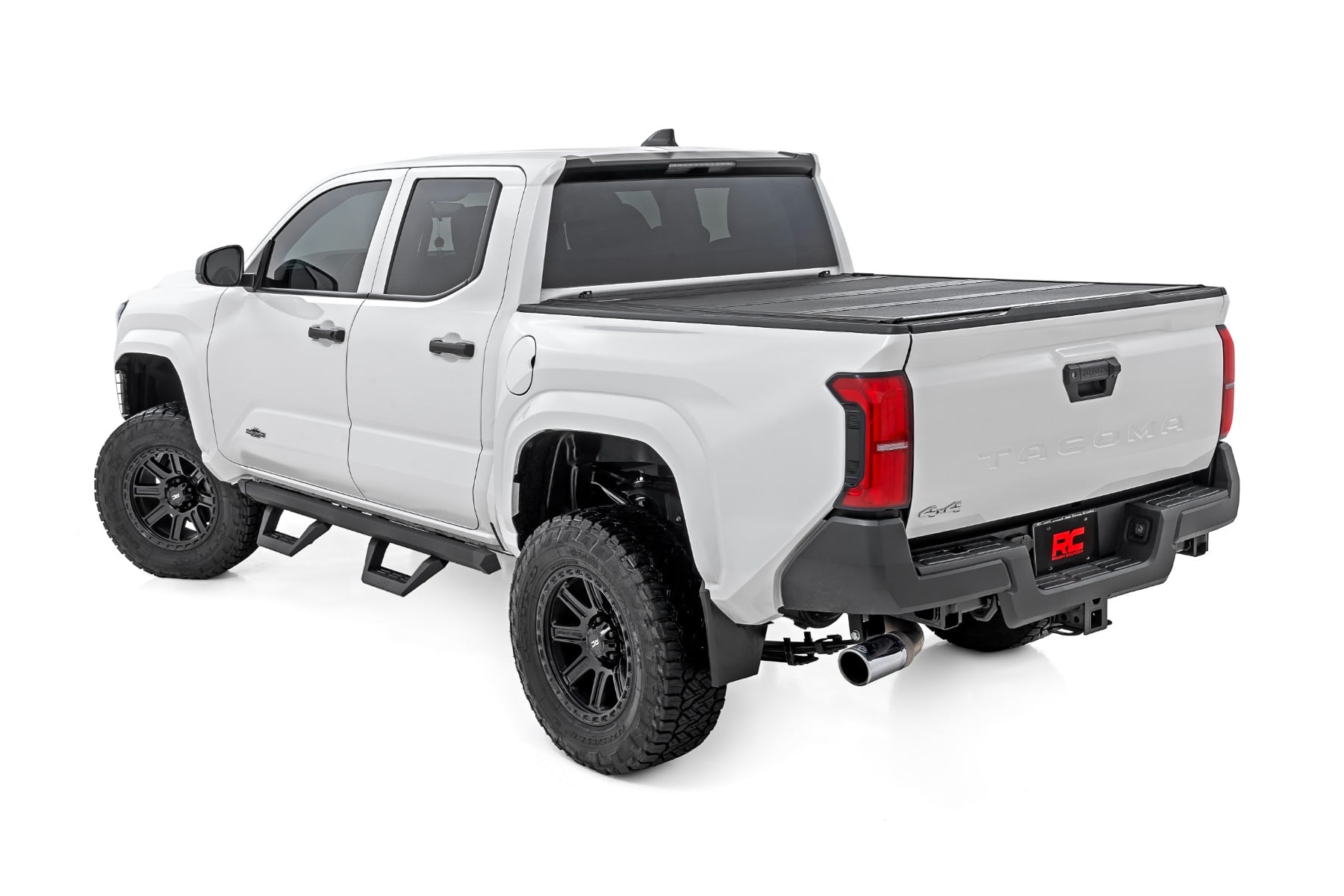 SRX2 Adjustable Aluminum Steps Double Cab Toyota Tacoma 2WD/4WD (24-26) Rough Country