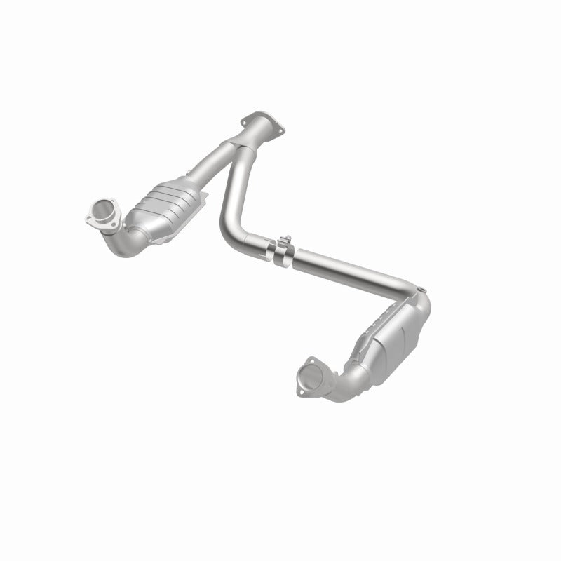MagnaFlow Direct Fit Catalytic Converter 00-01Tahoe/Yukon V8 5.7L