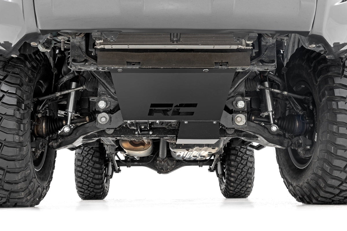 6 Inch Lift Kit M1 Struts Toyota 4Runner 2WD/4WD (2015-2020) Rough Country