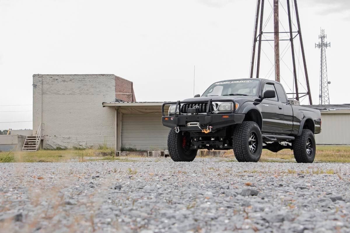 6 Inch Lift Kit Toyota Tacoma 2WD/4WD (1995-2004) Rough Country
