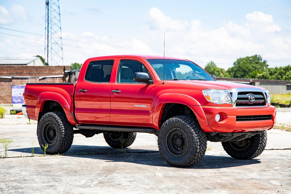 3.5 Inch Lift Kit Red UCA N3 Struts w/ Rear Leaf Springs Toyota Tacoma 2WD/4WD (2005-2023) Rough Country