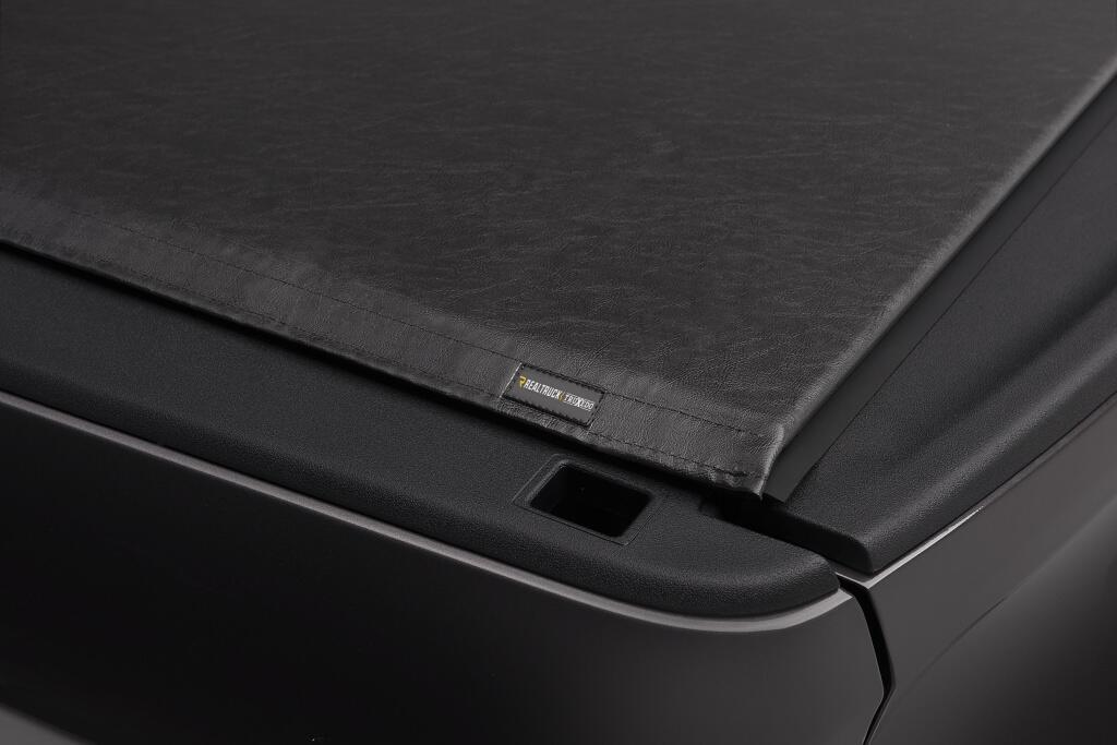 Deuce Tonneau Cover Black 2009-2018 (2019-2024 Classic) Ram 5 Foot 7 Inch Bed without RamBox Truxedo