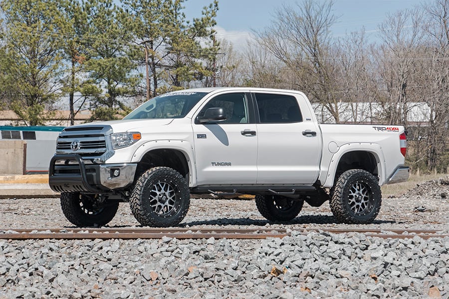 6 Inch Lift Kit N3 Struts Toyota Tundra 4WD (2016-2021) Rough Country