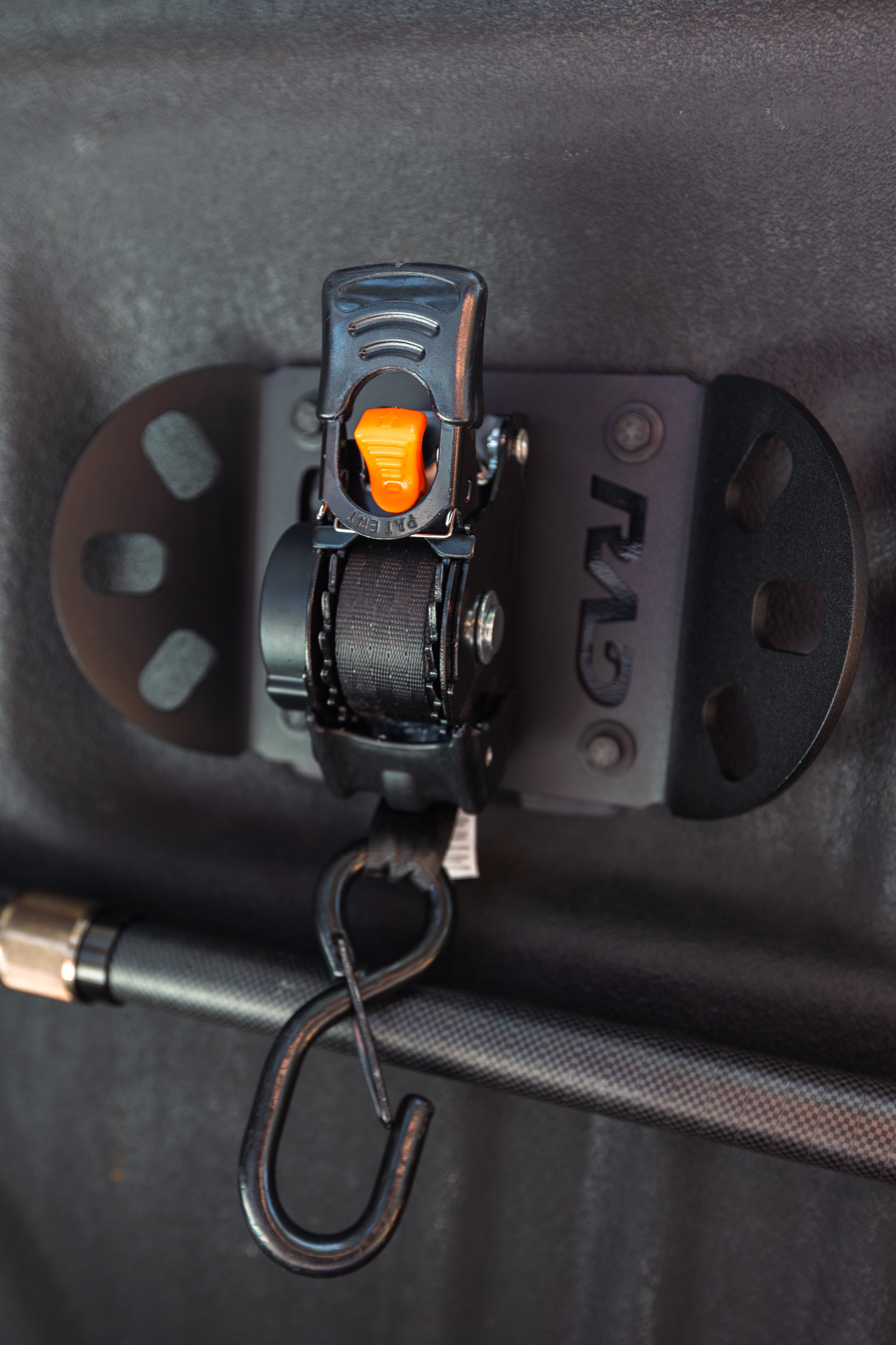 RAD Straps 2.0 Edition | 360 Swivel & Rotation | Ford Trucks