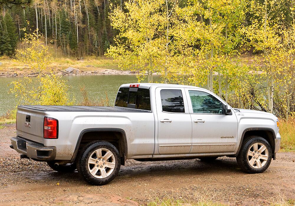 BAKFlip F1 Hard Folding Truck Bed Cover 2014-2018 (2019 Legacy/Limited) Silverado/Sierra 5 Foot 9 Inch Bed BAK
