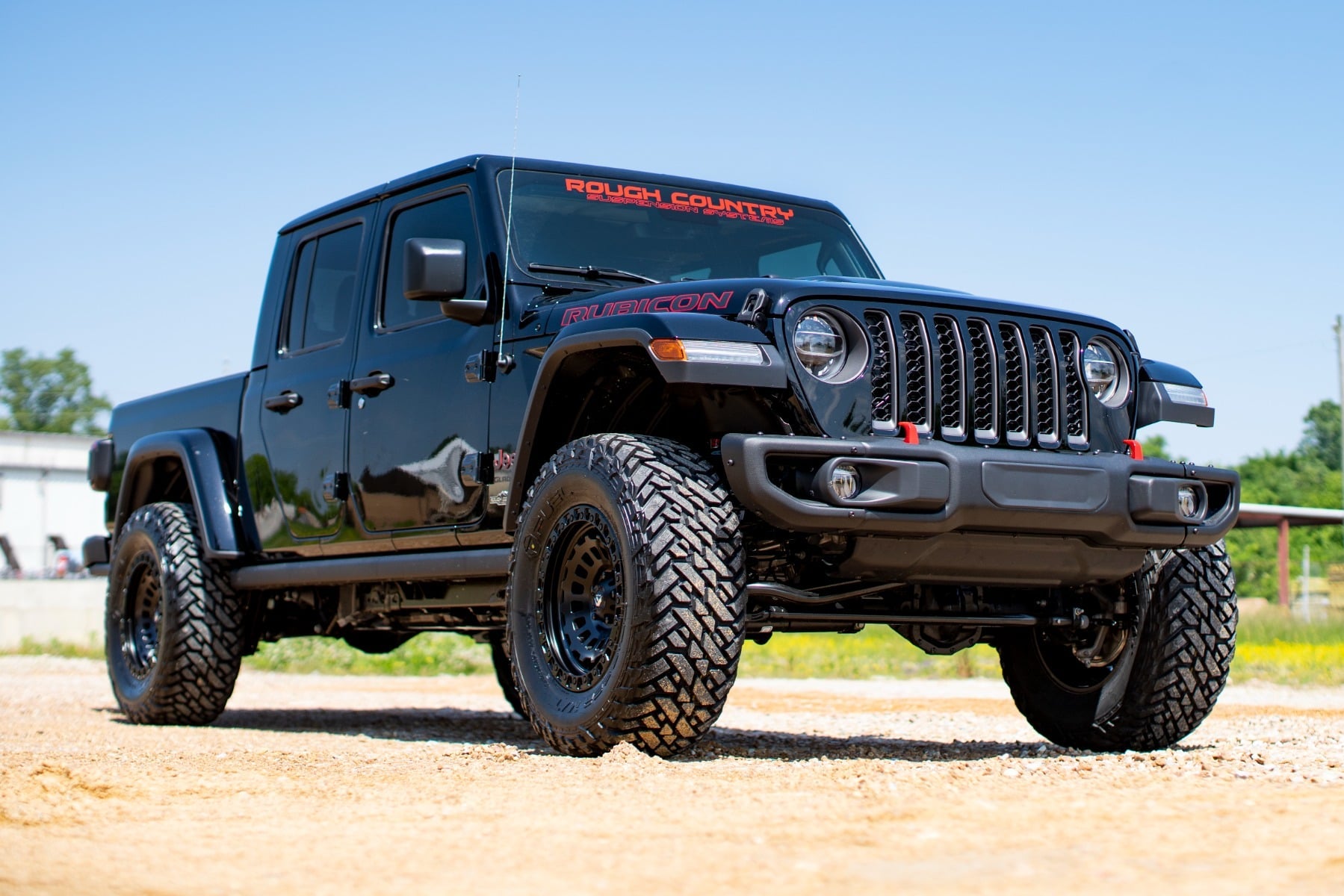 2.5 Inch Leveling Kits Springs V2 Jeep Gladiator JT 4WD (2024-2025) Rough Country