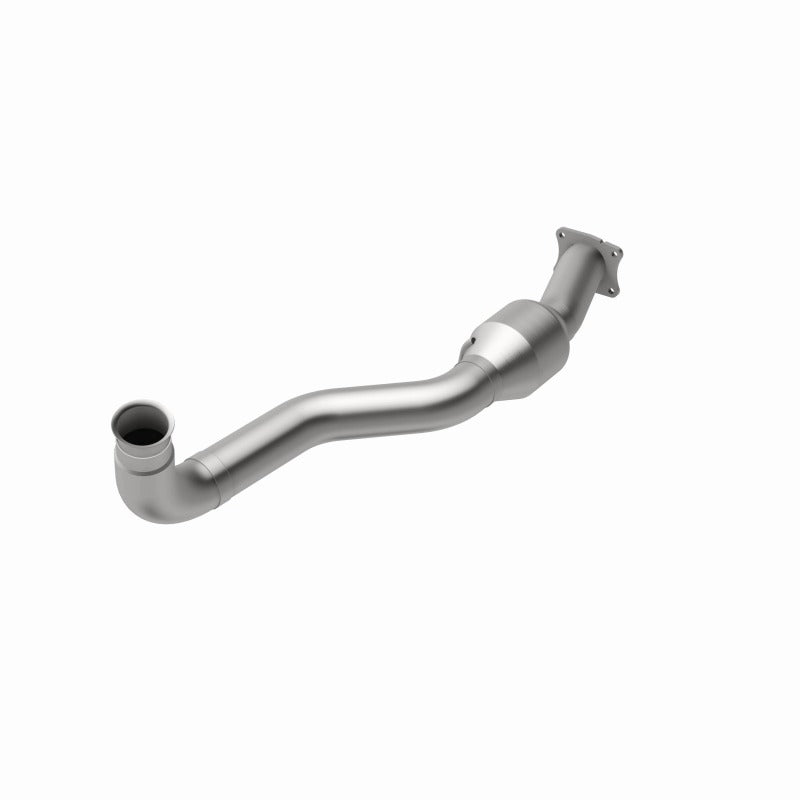 MagnaFlow Direct Fit Catalytic Converter01-05 GM Silv/Sierra 6.6L