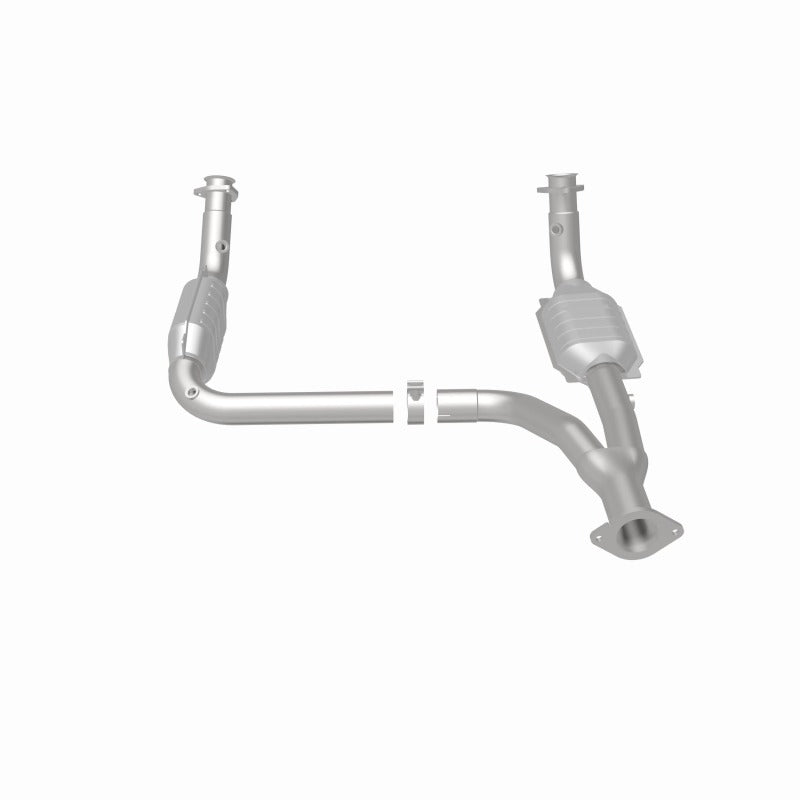 MagnaFlow Direct Fit Catalytic Converter 00-01Tahoe/Yukon V8 5.7L