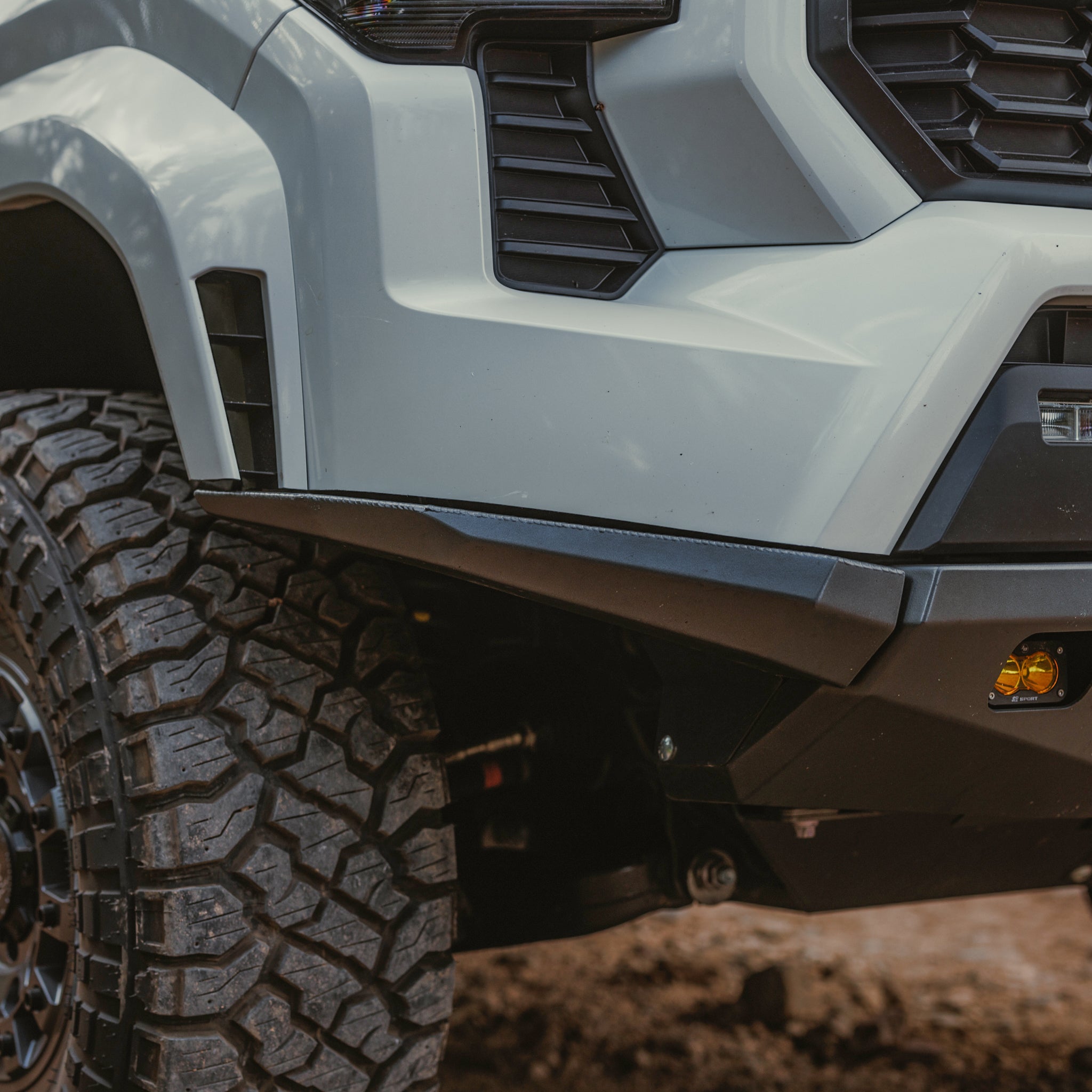 2024+ Toyota Tacoma Lo-Pro Bumper High Clearance Additions