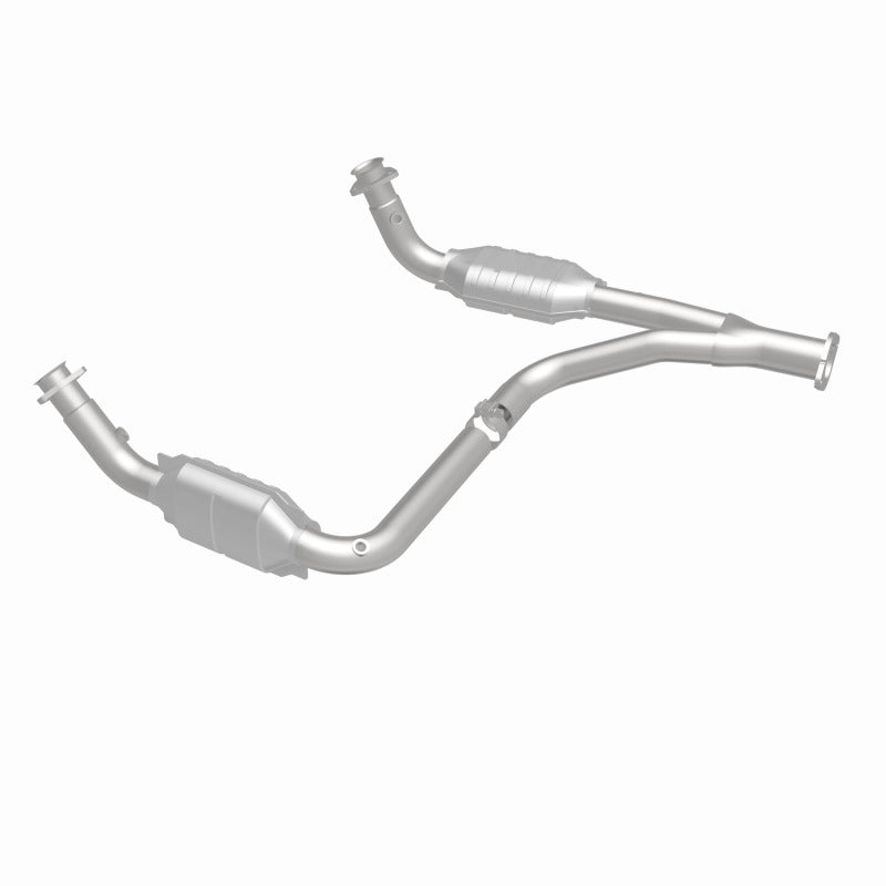 MagnaFlow Direct Fit Catalytic Converter 00-01Tahoe/Yukon V8 5.7L