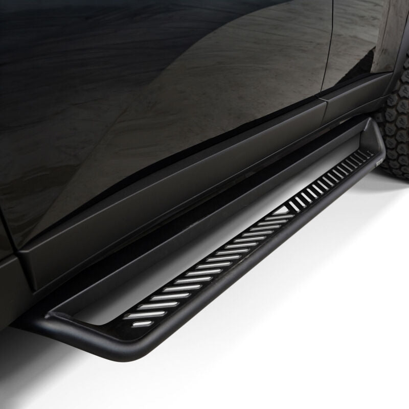 Westin 24-26 Toyota Land Cruiser Outlaw Drop Running Boards - Textured Black