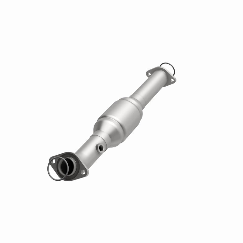 MagnaFlow Direct Fit Catalytic Converter 05-09 Toyota Tacoma 4.0L P/S Rear
