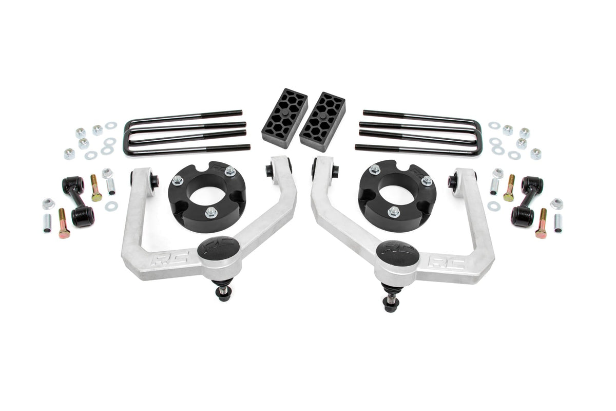 3 Inch Lift Kit Nissan Titan 2WD/4WD (2004-2024) Rough Country