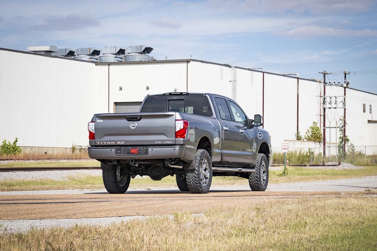 3 Inch Lift Kit Nissan Titan XD 2WD/4WD (2016-2024) Rough Country