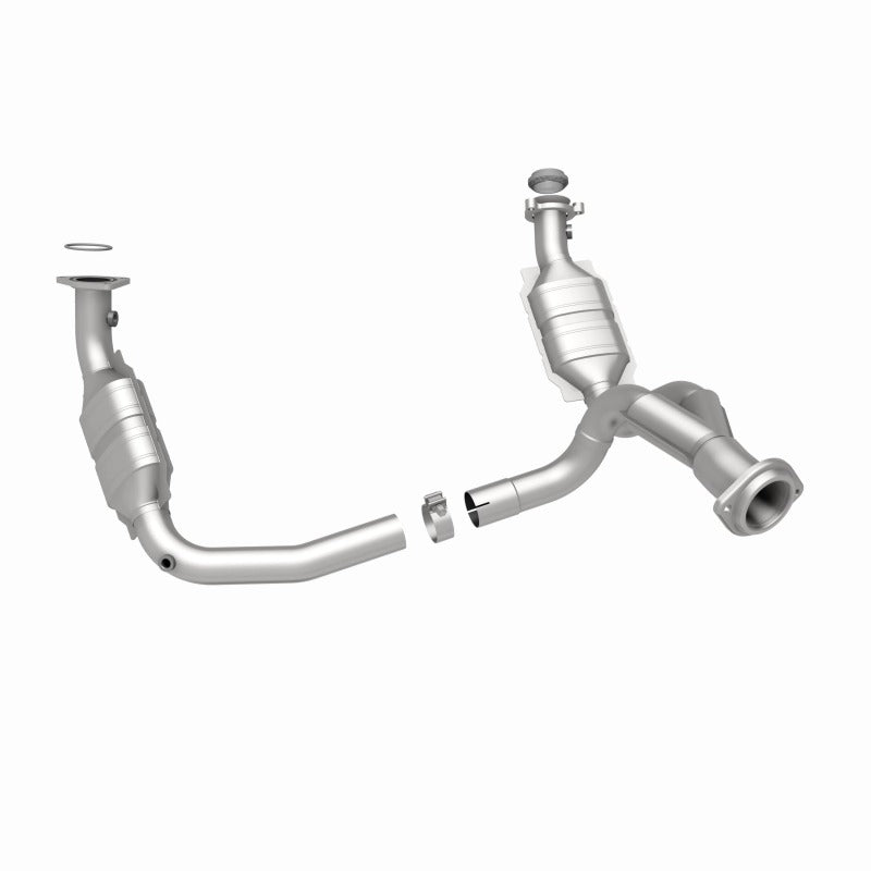 MagnaFlow Direct Fit Catalytic Converter 07-08 Escalade 6.2 Driver Side OEM