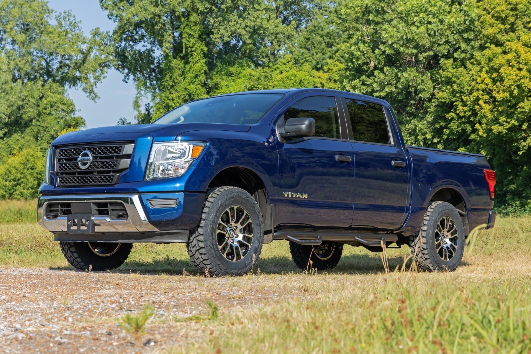 2 Inch Leveling Kit Nissan Titan 4WD (2022-2024) Rough Country