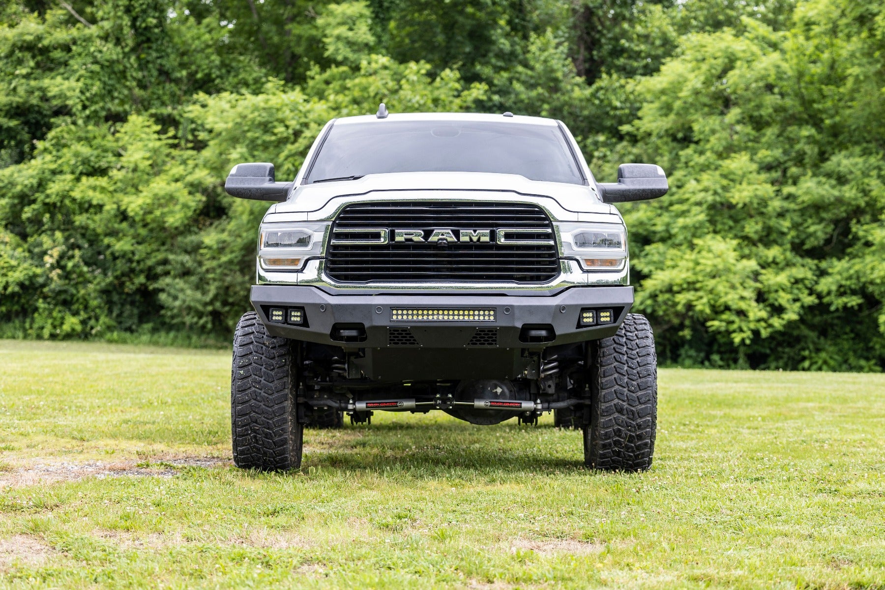 N3 Steering Stabilizer Dual 2.5-8 Inch Lift Ram 2500 (14-26)/3500 (13-26) Rough Country
