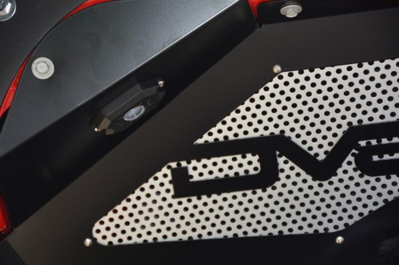 DV8 Offroad 07-18 Jeep Wrangler JK Front Aluminum Inner Fender - Black