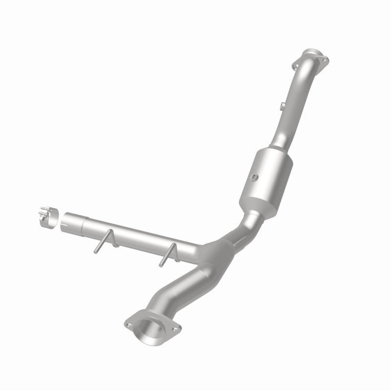 MagnaFlow Direct Fit Catalytic Converter 15-17 Ford F150 V6 2.7L OEM Underbody