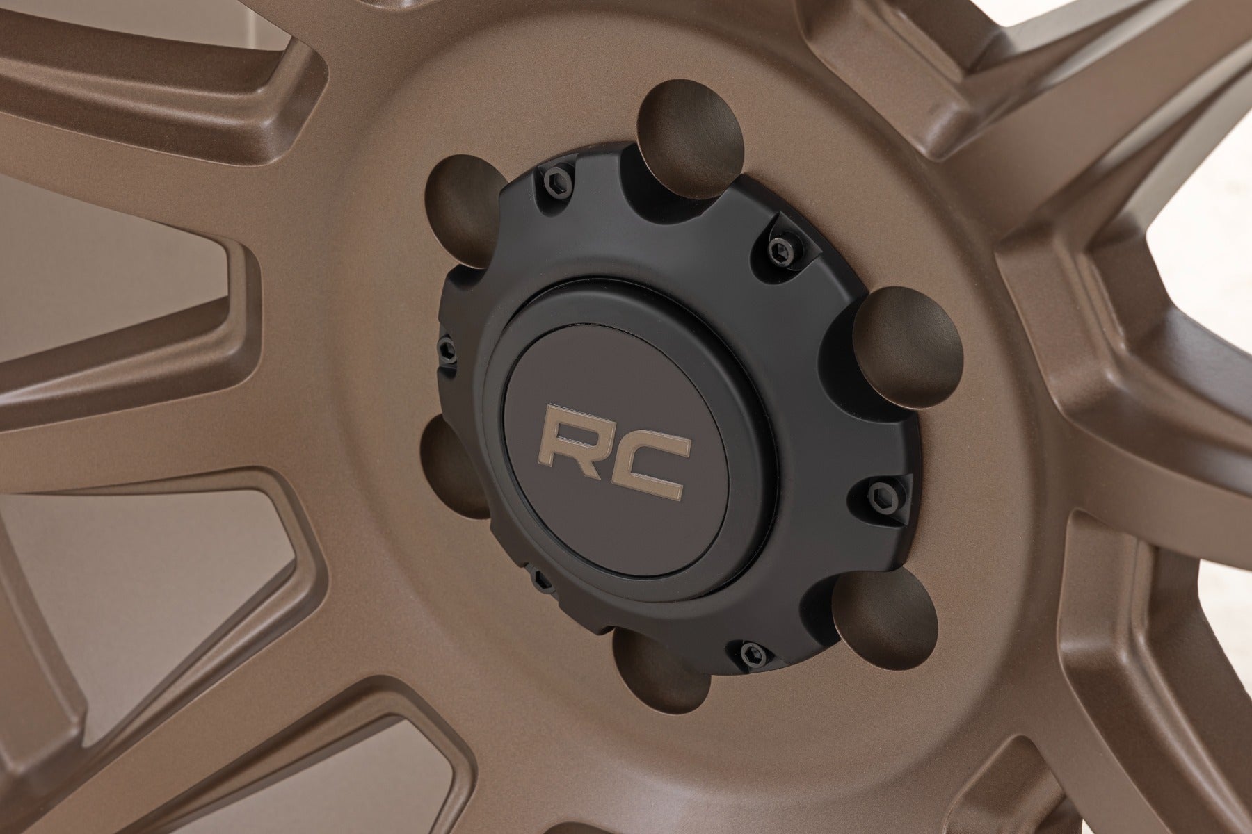 90 Series Wheel One-Piece Bronze 20x10 6x5.5 -25mm Rough Country