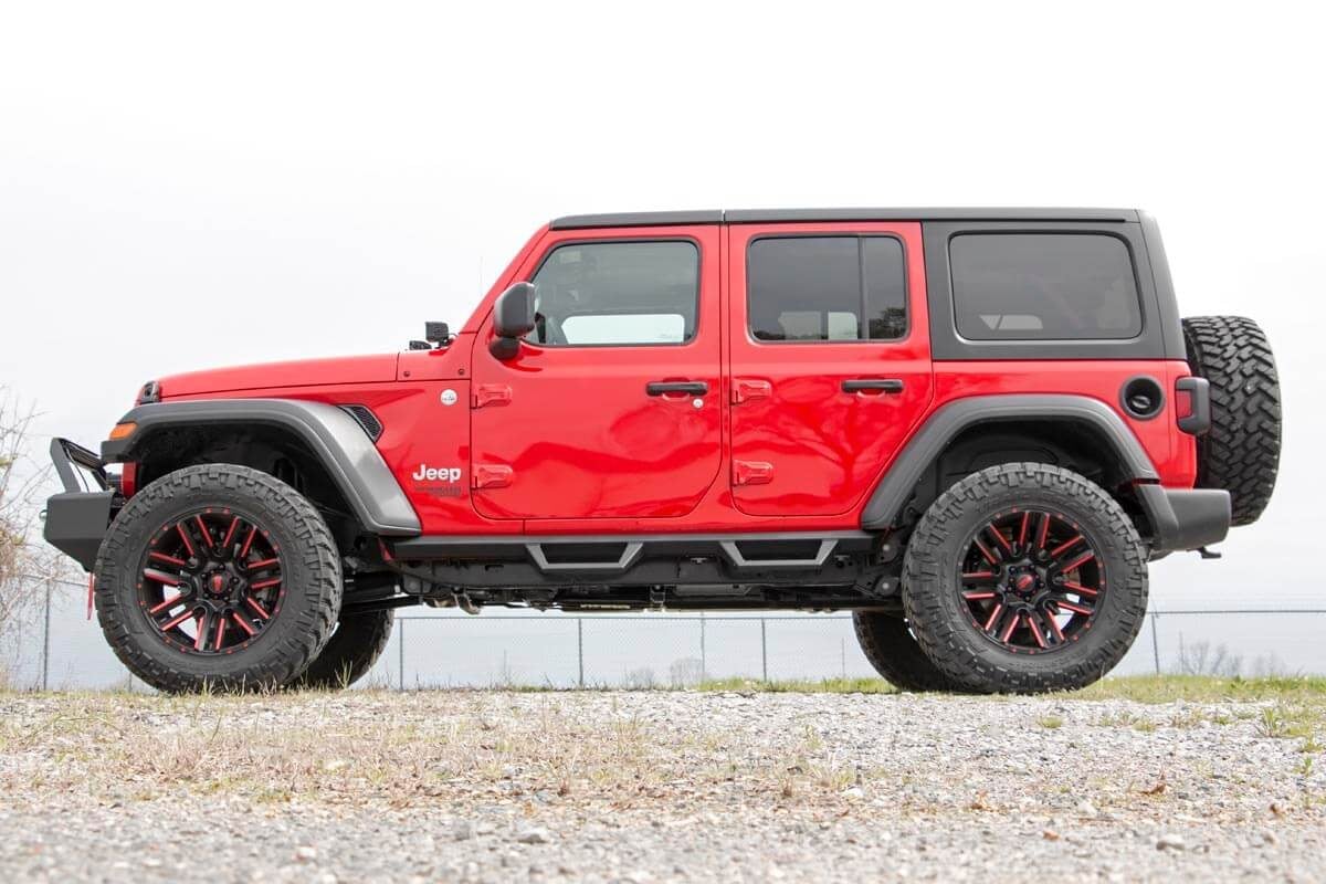 Contoured Drop Steps 4 Door Jeep Wrangler JL (21-25)/Wrangler Unlimited (18-26) Rough Country